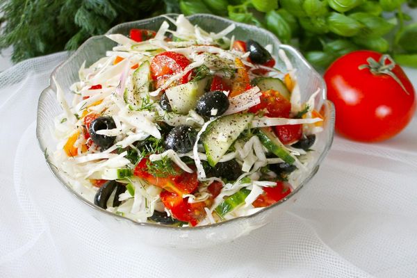 Греческие тефтели с маслинами и помидорами | Простые рецепты на каждый день