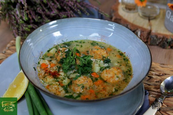 Суп с рыбными фрикадельками | Простые рецепты на каждый день